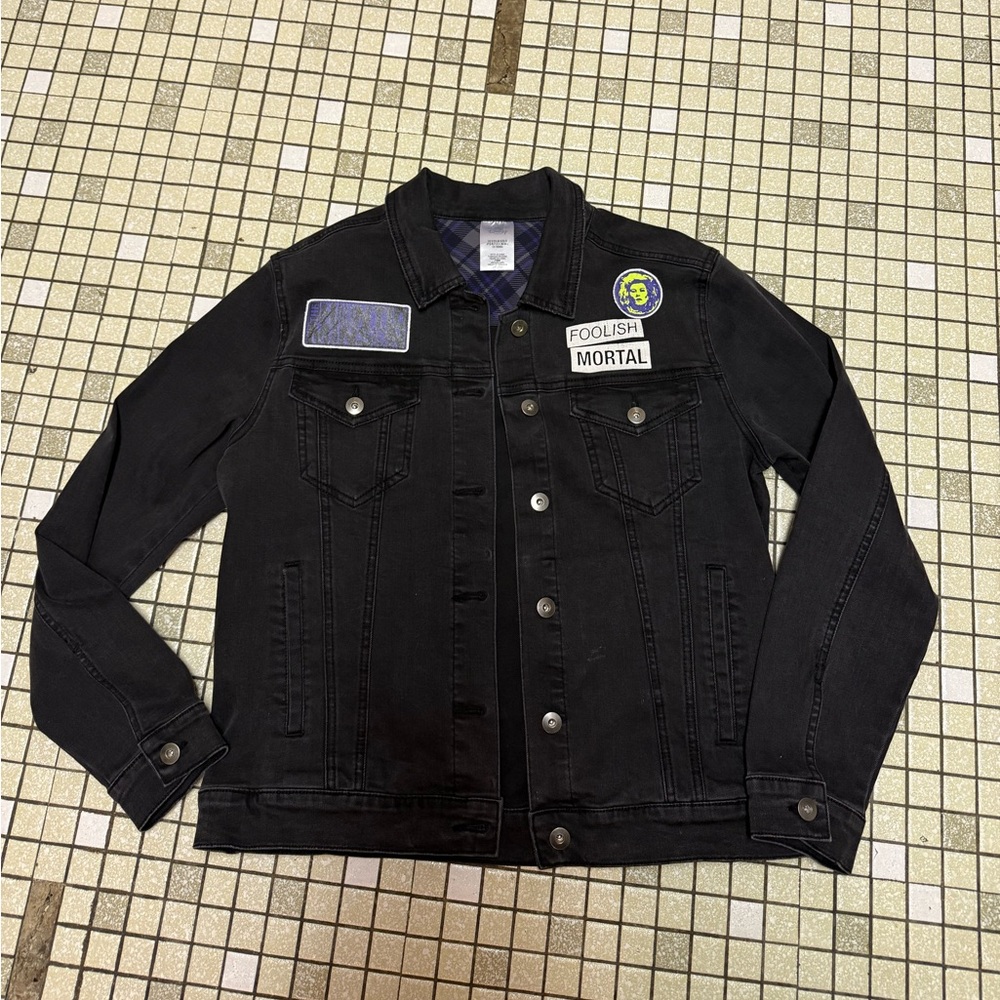 NWO Disney Women Trucker Jean Jacket S Haunted Mansion Madame Leota Denim Black